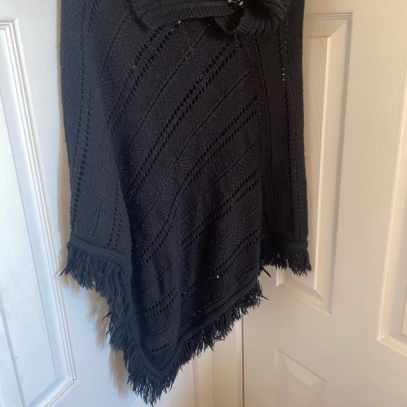 Say What Pullover - Picture 6 of 7